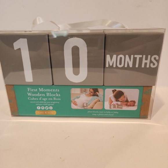 Kate & Milo Baby Milestone Markers, Baby Age Milestone Keepsakes and Photo Props - Picture 2 of 6